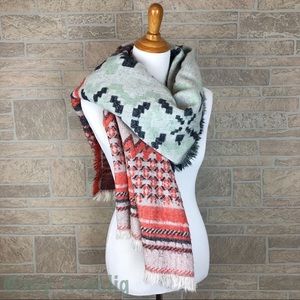 H&M Aztec Print Blanket Scarf